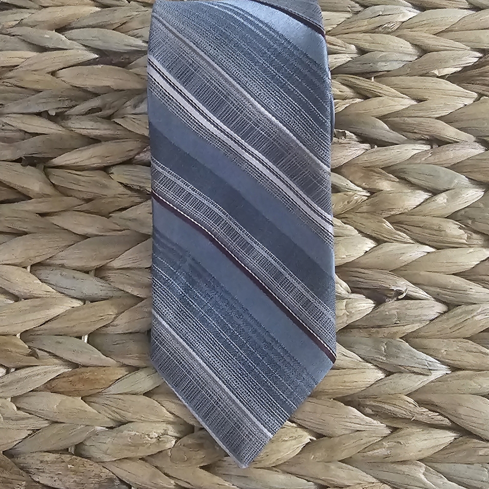Vintage RAM tie Dusty Blue Gray Striped  Tie